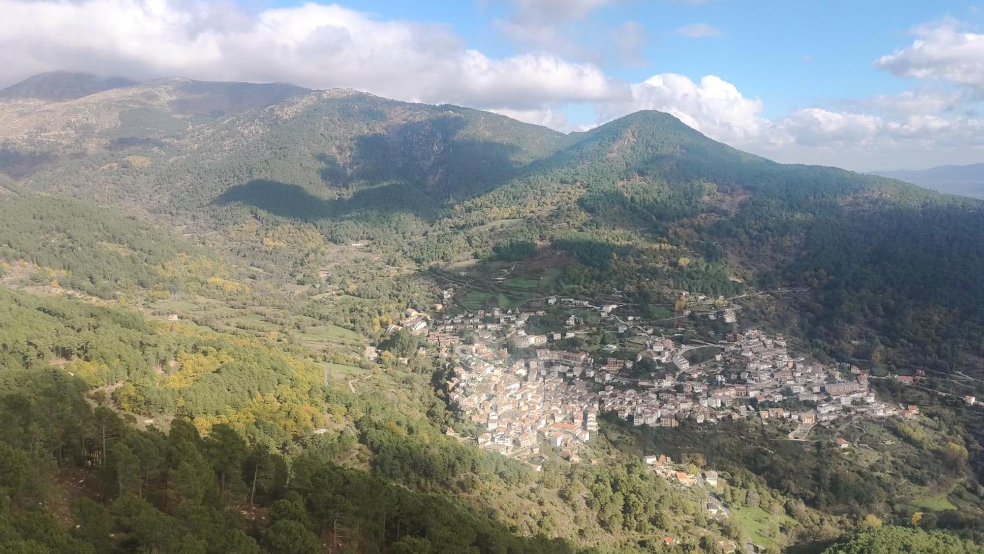 Escondite De Julia Mijares  Luaran gambar